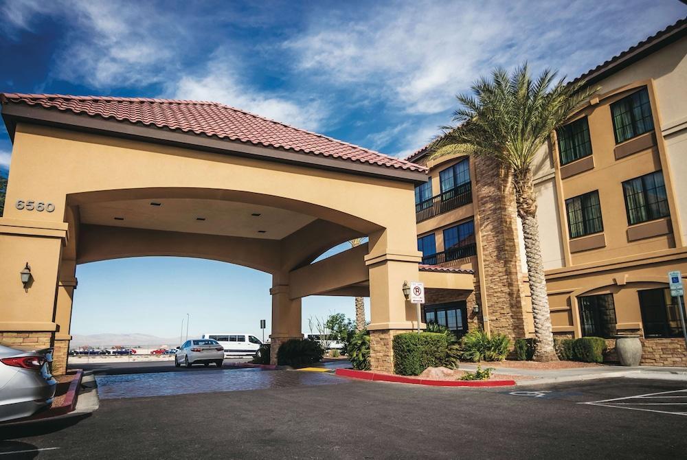 La Quinta By Wyndham Las Vegas Airport South Екстериор снимка