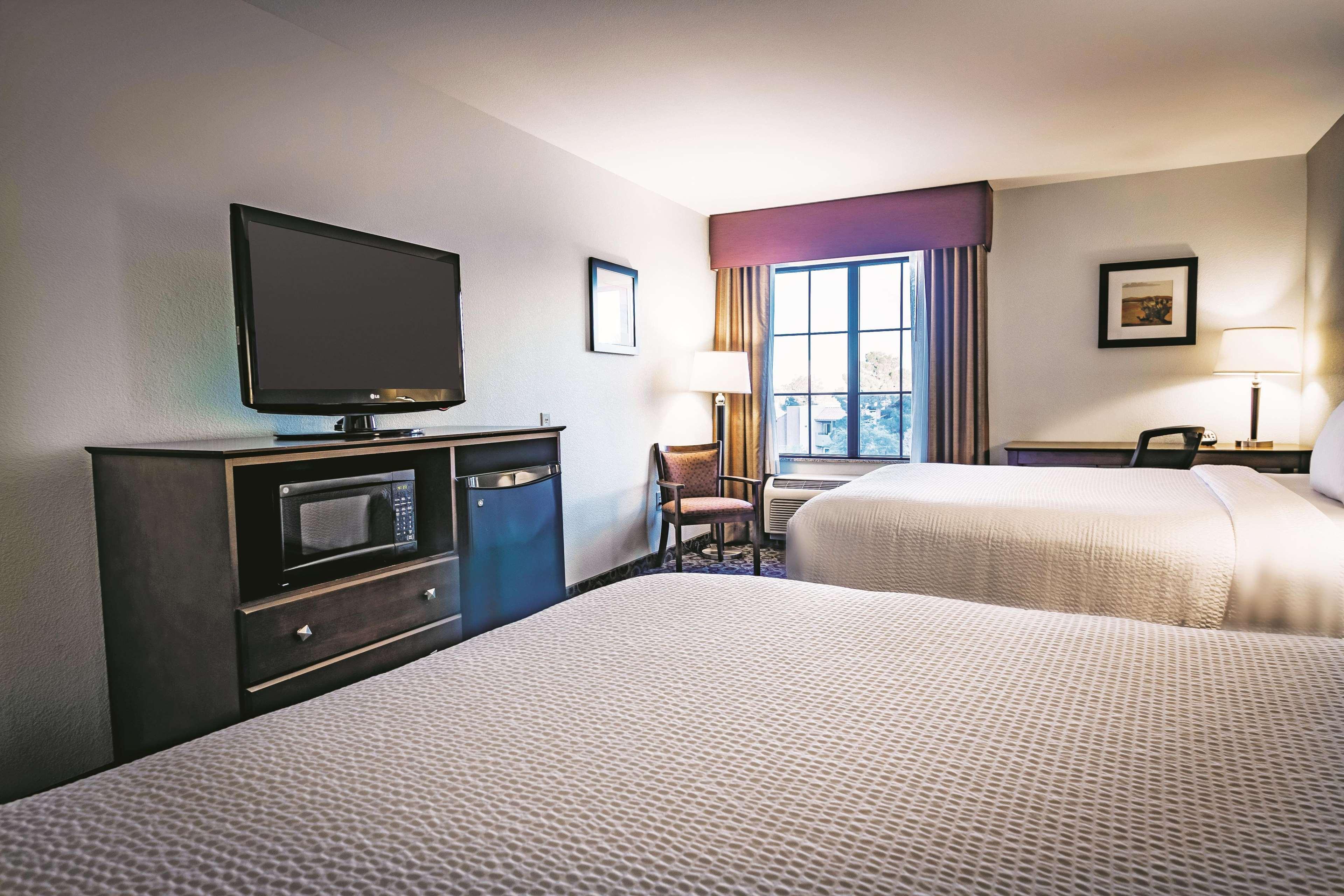 La Quinta By Wyndham Las Vegas Airport South Екстериор снимка
