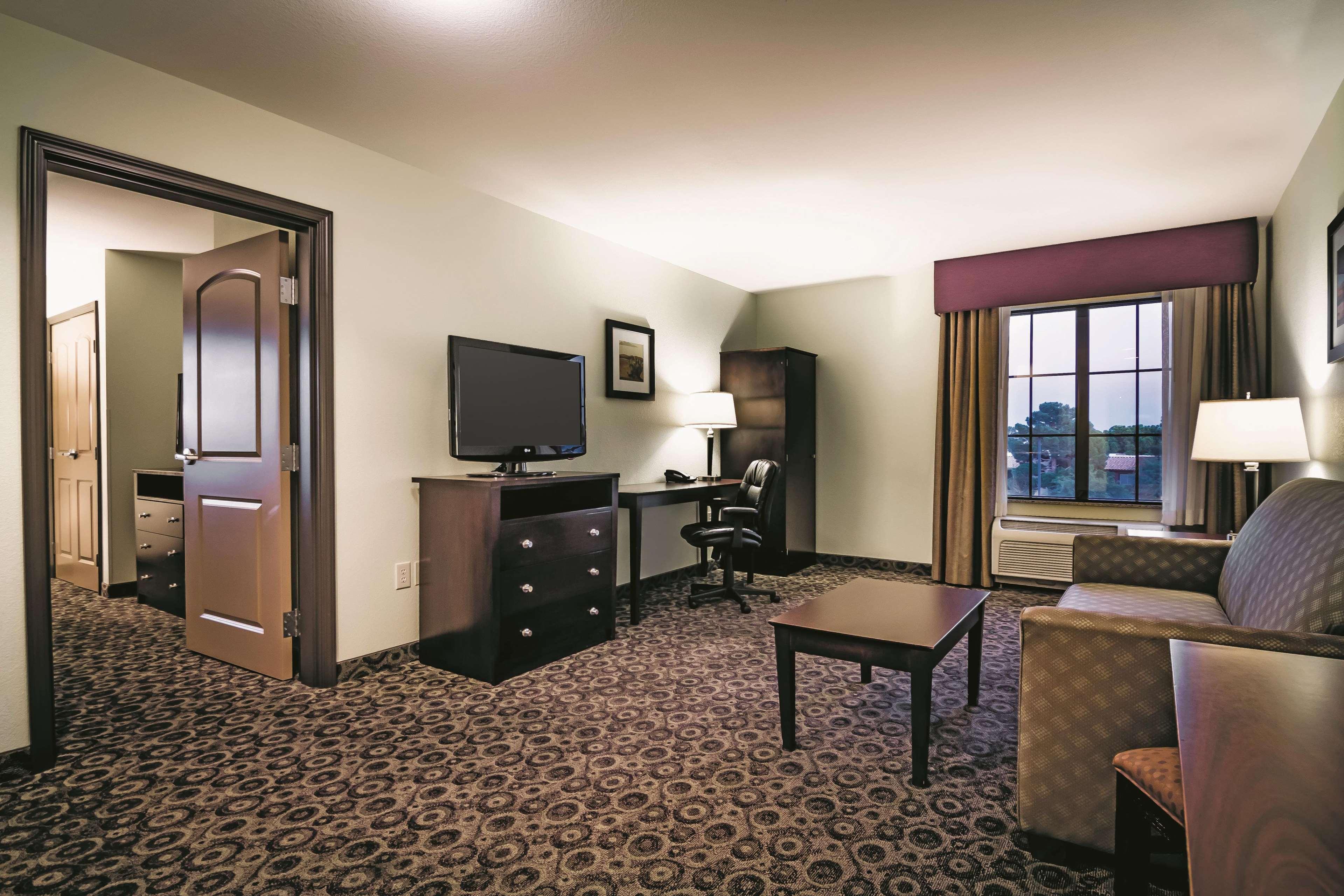 La Quinta By Wyndham Las Vegas Airport South Екстериор снимка