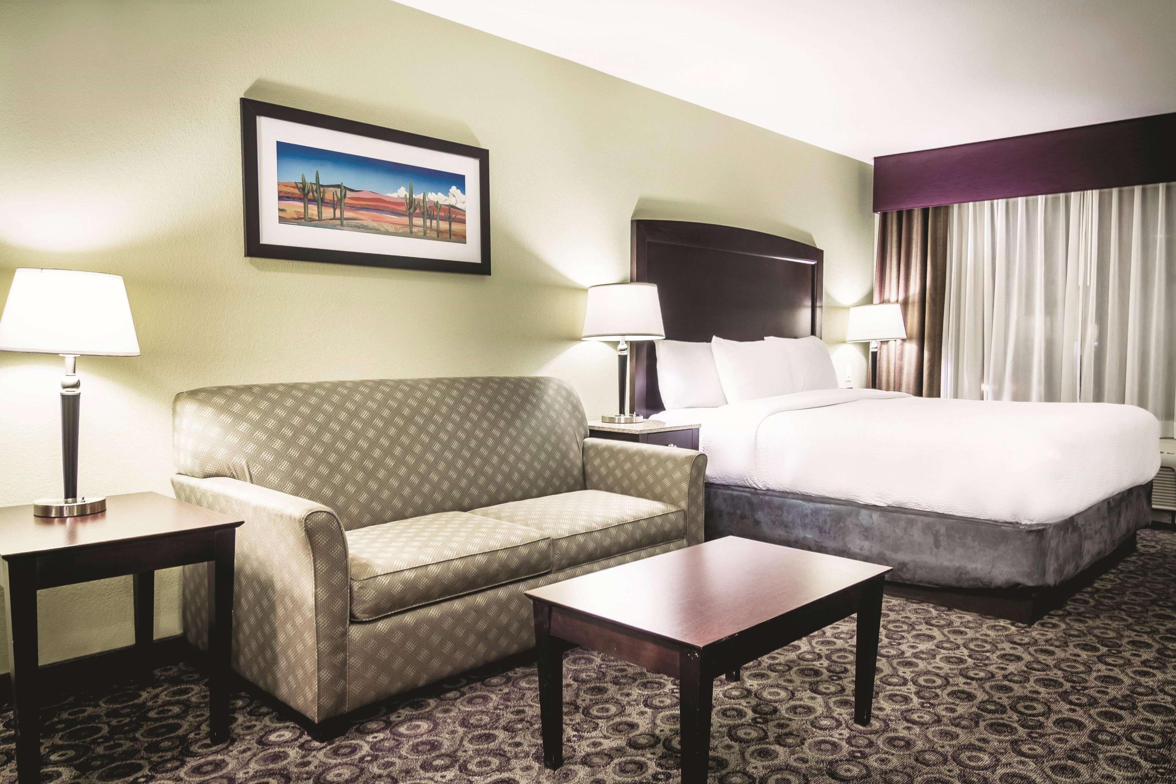 La Quinta By Wyndham Las Vegas Airport South Екстериор снимка