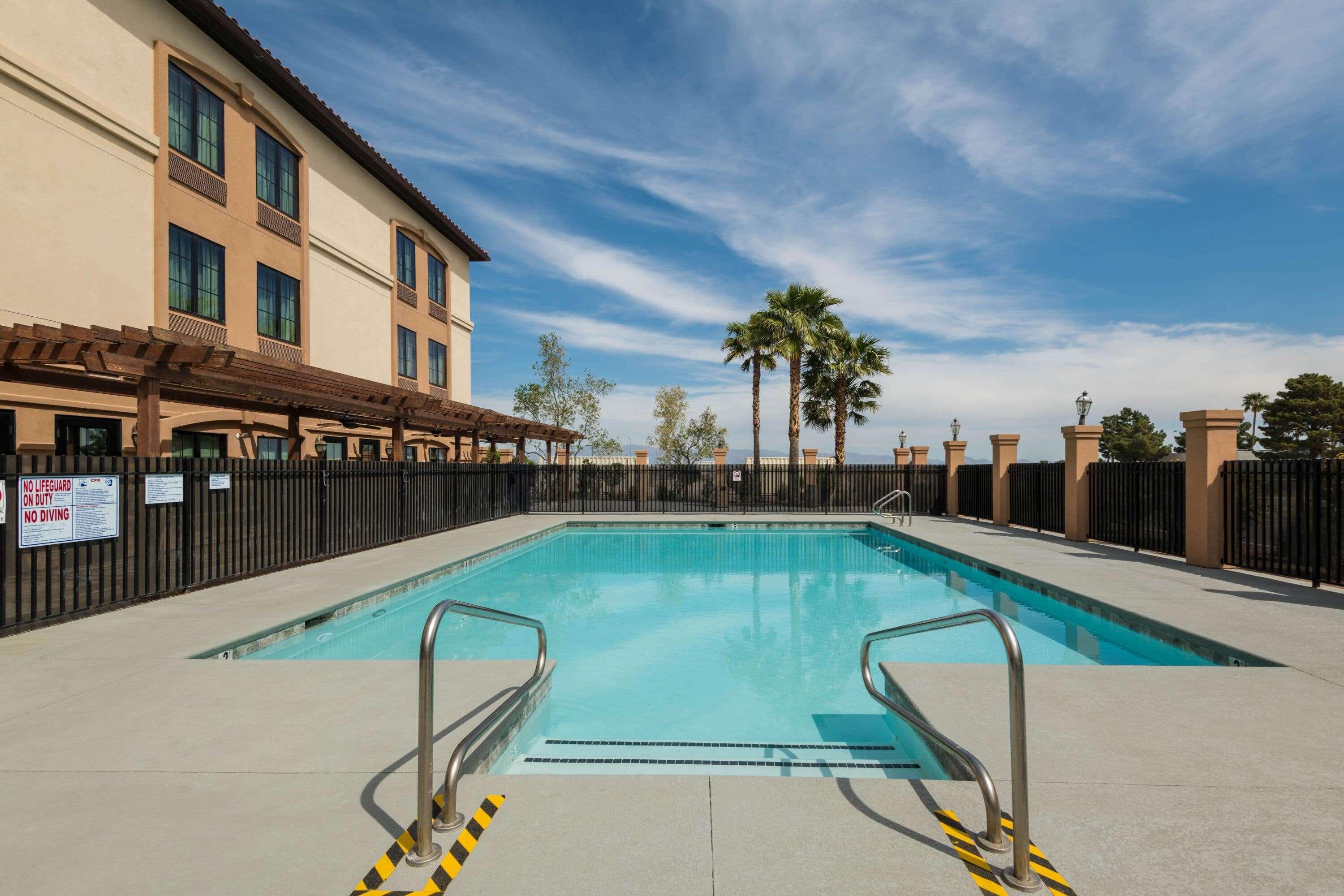 La Quinta By Wyndham Las Vegas Airport South Екстериор снимка