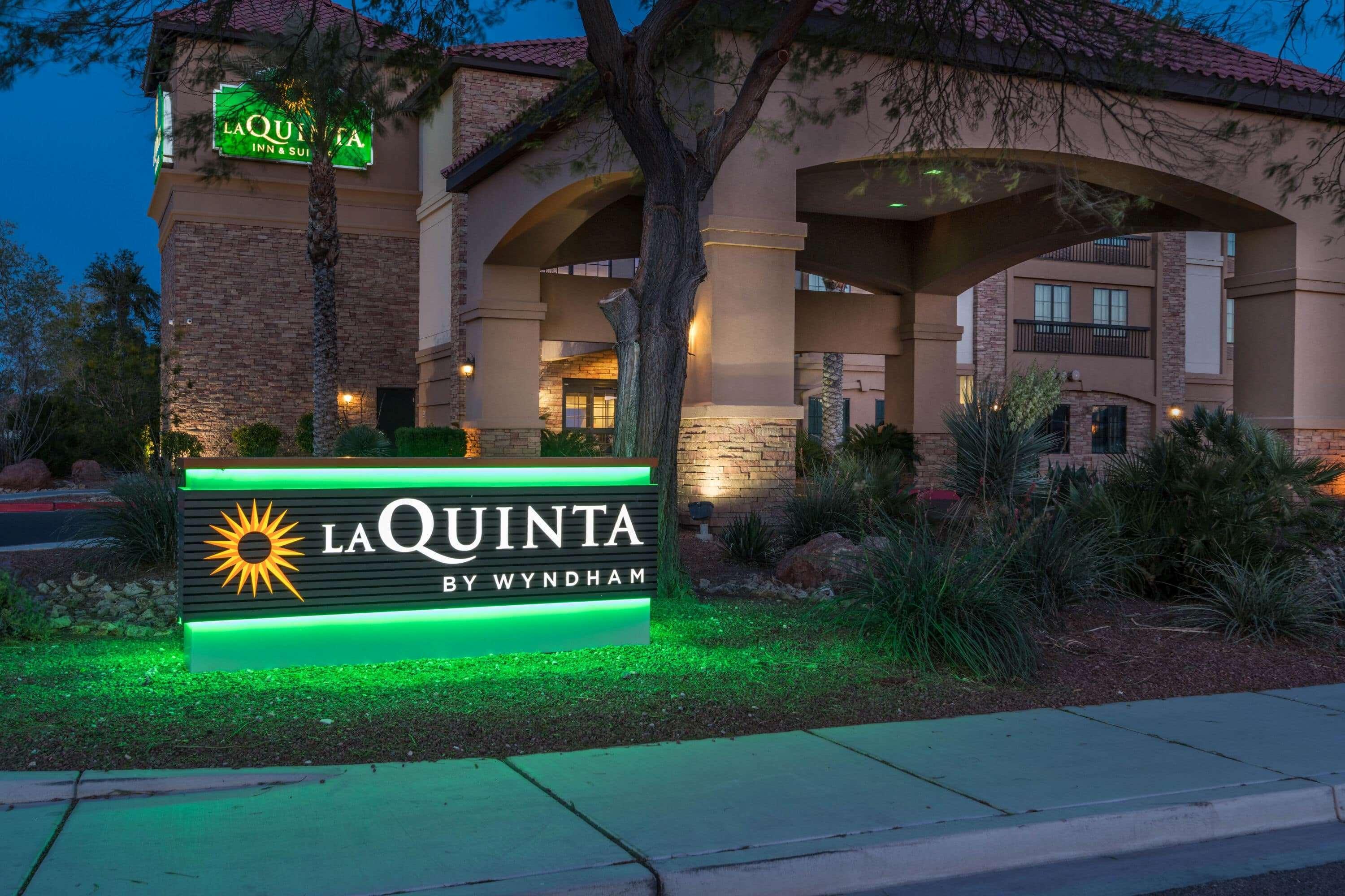 La Quinta By Wyndham Las Vegas Airport South Екстериор снимка
